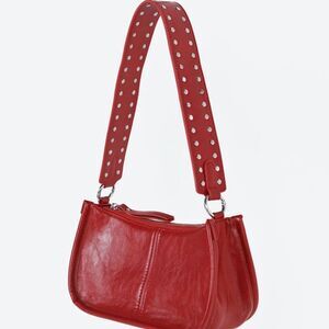 Princess Polly Red Shoulder Bag – Vintage Style with Crossbody Strap